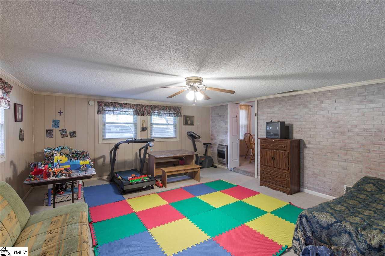 10 Ray Street Greenville, SC 29611 - Photo 15 of 23