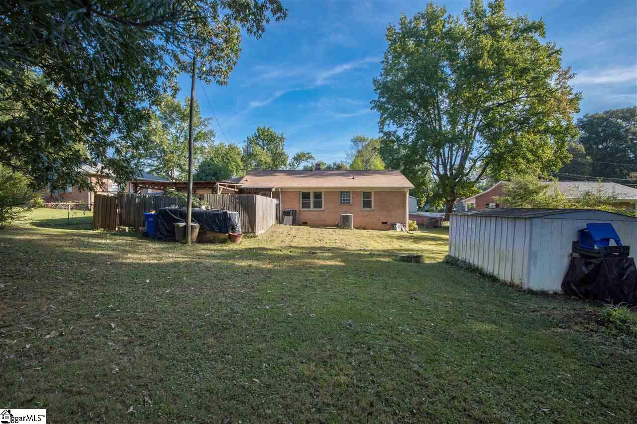 10 Ray Street Greenville, SC 29611 - Photo 21 of 23