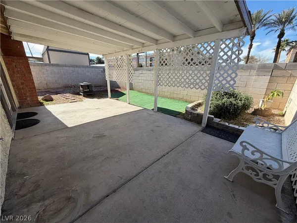 $1,695 | 1912 Harvest Drive, Las Vegas, NV 89108