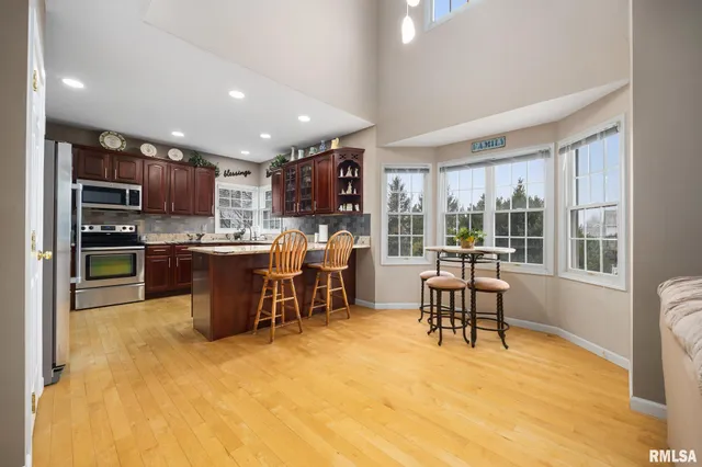 $425,000 | 10717 North Alex Drive, Peoria, IL 61615