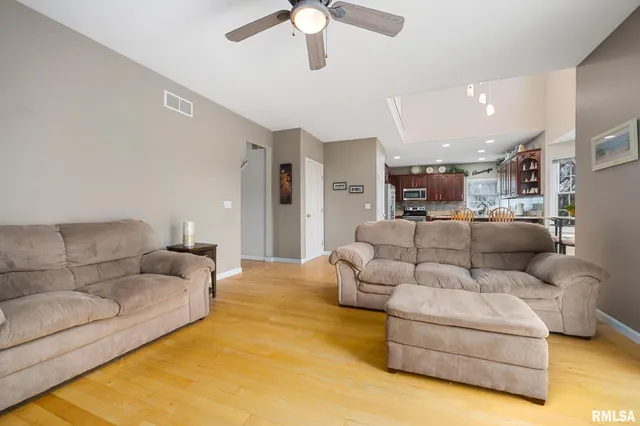 $425,000 | 10717 North Alex Drive, Peoria, IL 61615