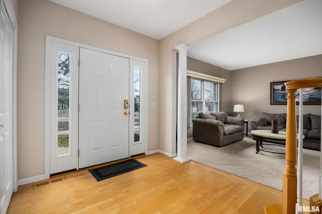 $425,000 | 10717 North Alex Drive, Peoria, IL 61615