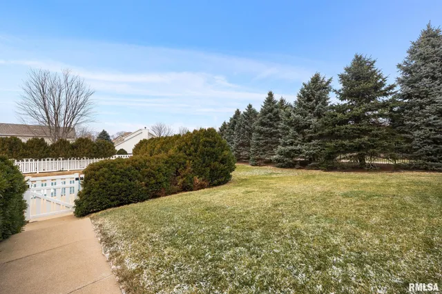 $425,000 | 10717 North Alex Drive, Peoria, IL 61615