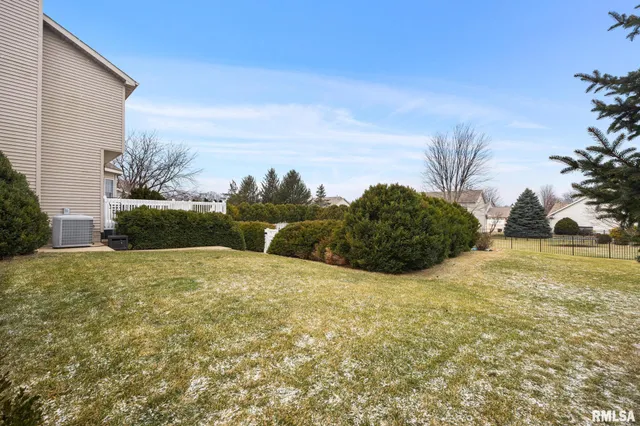 $425,000 | 10717 North Alex Drive, Peoria, IL 61615