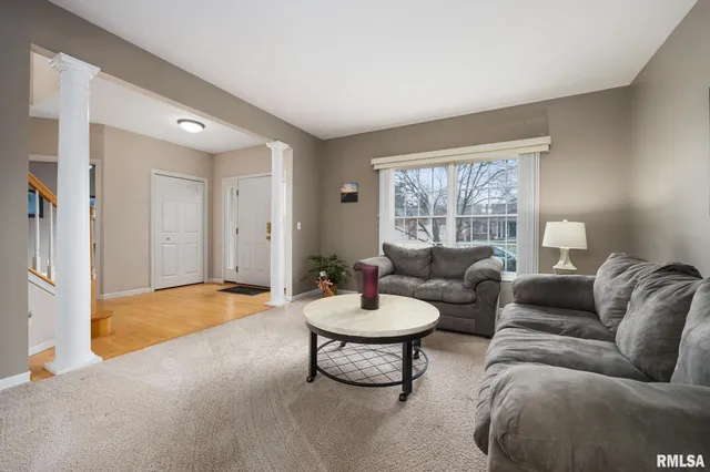 $425,000 | 10717 North Alex Drive, Peoria, IL 61615