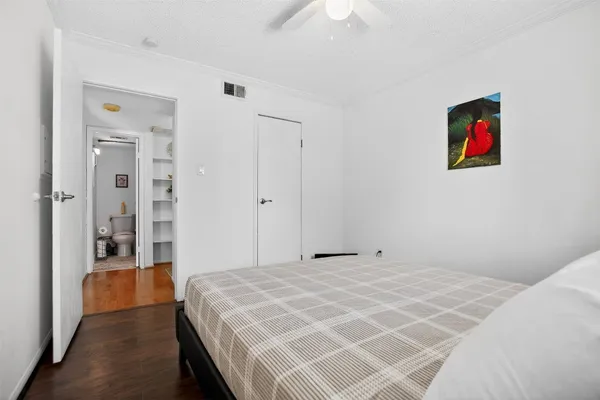 $105,000 | 3770 Loverswood Drive, Unit 610, Houston, TX 77014