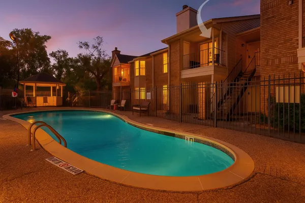 $109,000 | 3770 Loverswood Drive, Unit 610, Houston, TX 77014