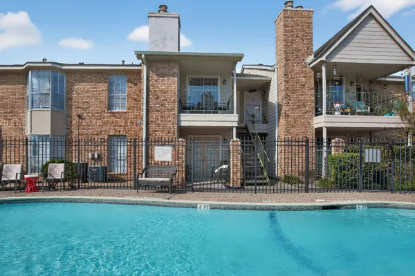 $109,000 | 3770 Loverswood Drive, Unit 610, Houston, TX 77014