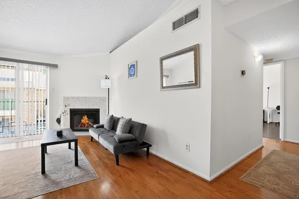 $109,000 | 3770 Loverswood Drive, Unit 610, Houston, TX 77014