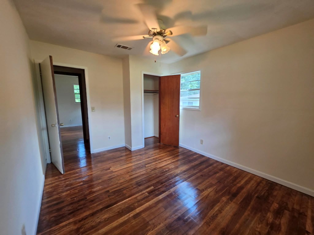 5522 Valleybrook Road Columbus, GA 31907 - Photo 6 of 36 Bedroom 1