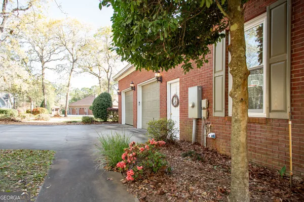 $869,000 | 1473 North River Oaks Drive, Blackshear, GA 31516