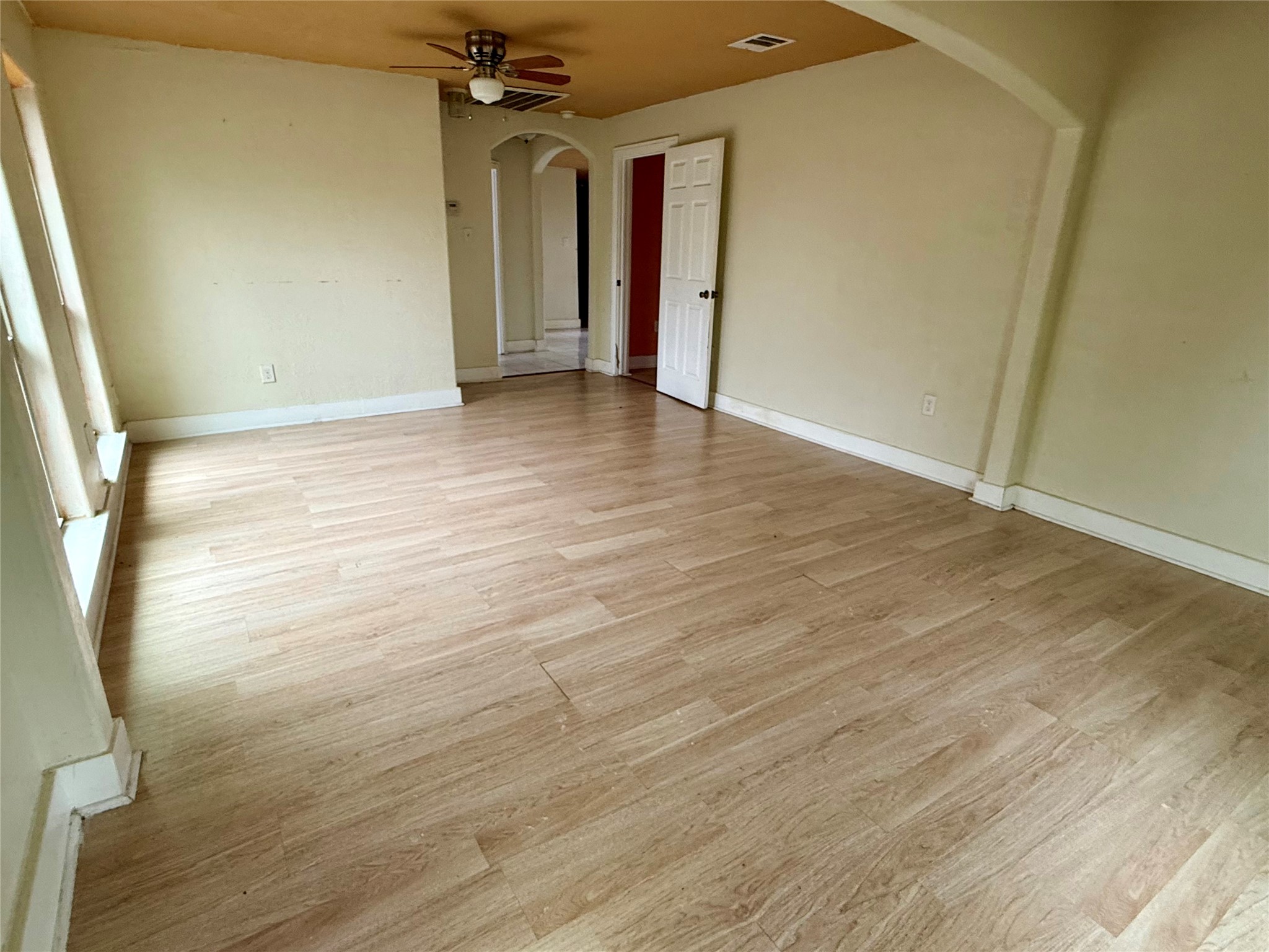 5829 Goforth Street Houston, TX 77021 - Photo 8 of 19