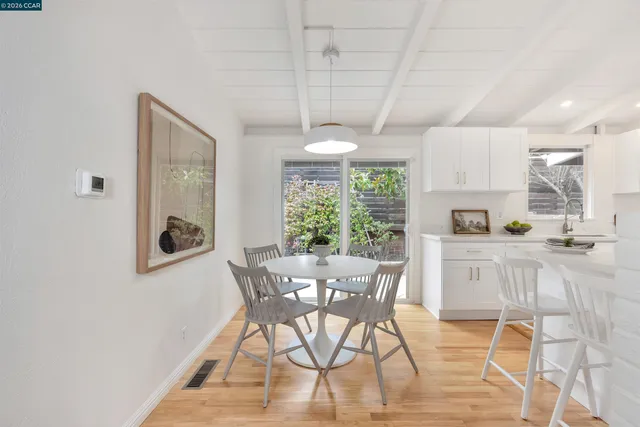 $1,349,000 | 10 Vista Hermosa, Walnut Creek, CA 94597