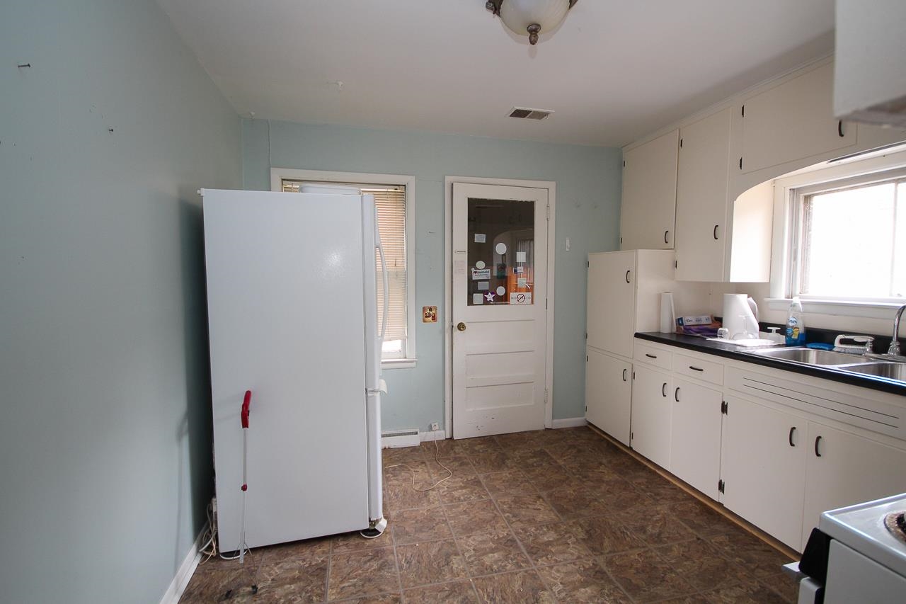 8787 East Pickard Road Mount Pleasant, MI 48858 - Photo 11 of 34 1898836-10.JPG