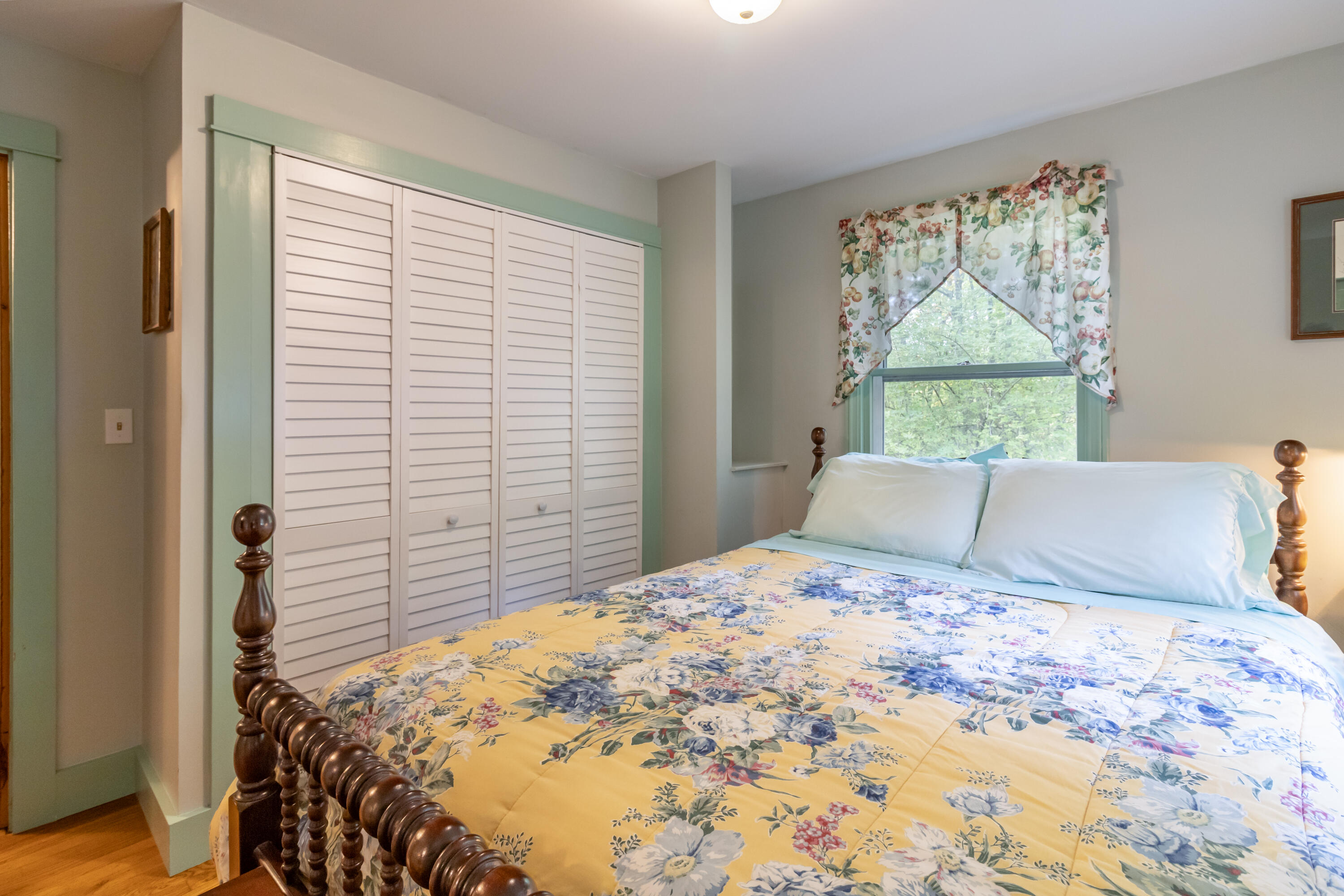 46 Sunny Point Road Swanville, ME 04915 - Photo 36 of 63 46 Sunny Point Road Interiors-17