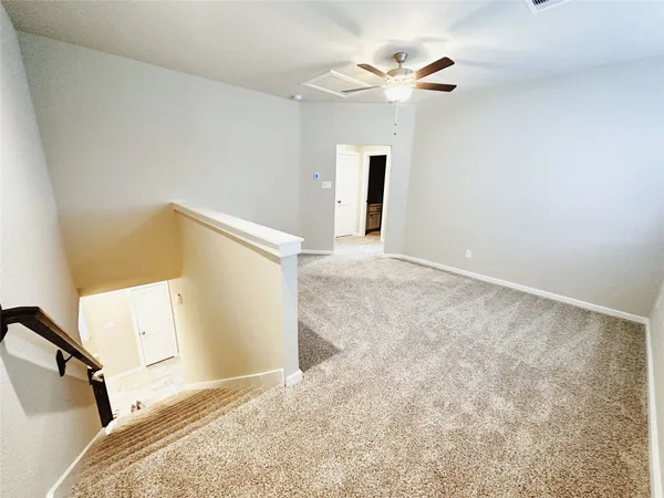 $2,300 | 967 Malibu Shr Lane, Katy, TX 77493