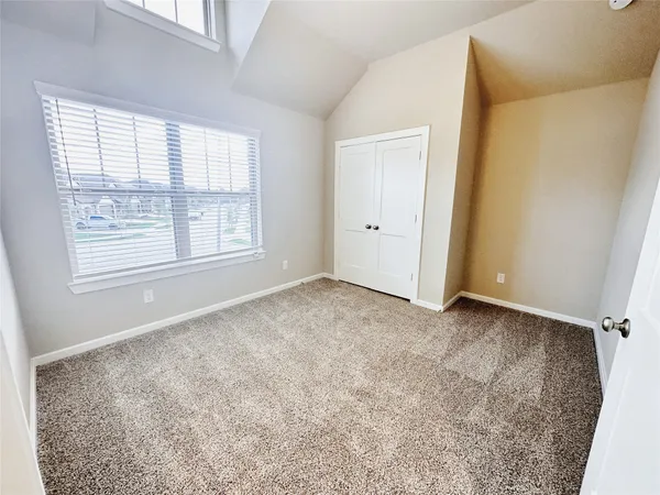 $2,300 | 967 Malibu Shr Lane, Katy, TX 77493