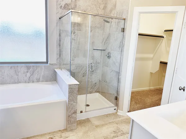 $2,300 | 967 Malibu Shr Lane, Katy, TX 77493