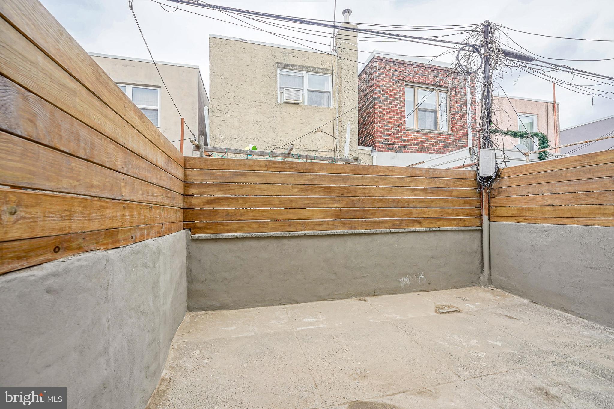 933 Dudley Street Philadelphia, PA 19148 - Photo 18 of 35