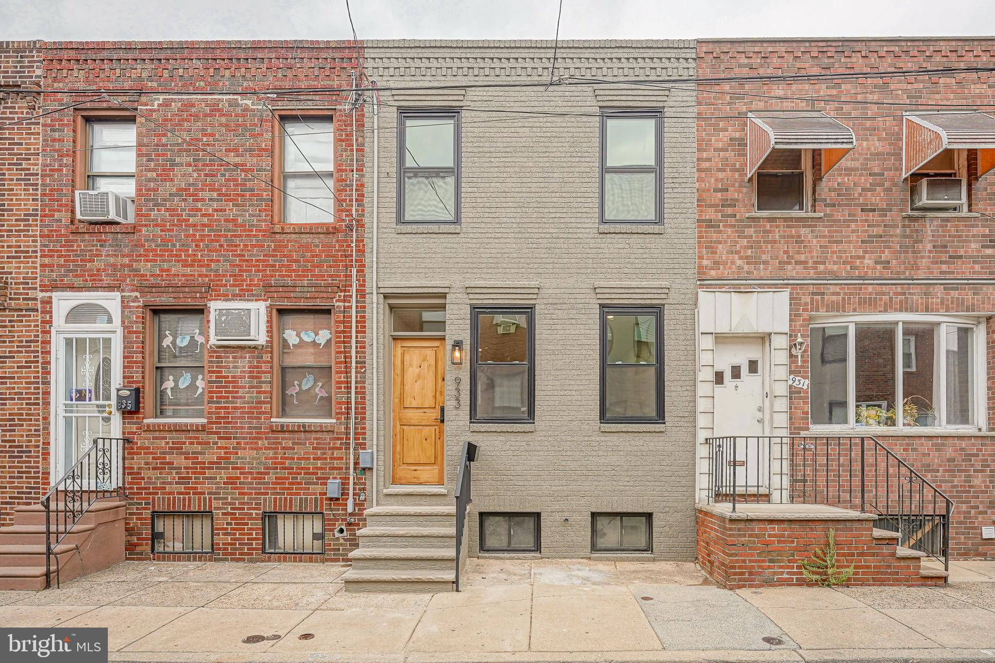 933 Dudley Street Philadelphia, PA 19148 - Photo 2 of 35