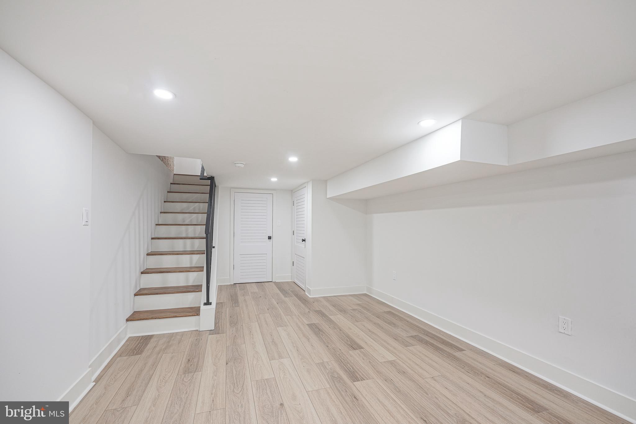 933 Dudley Street Philadelphia, PA 19148 - Photo 21 of 35