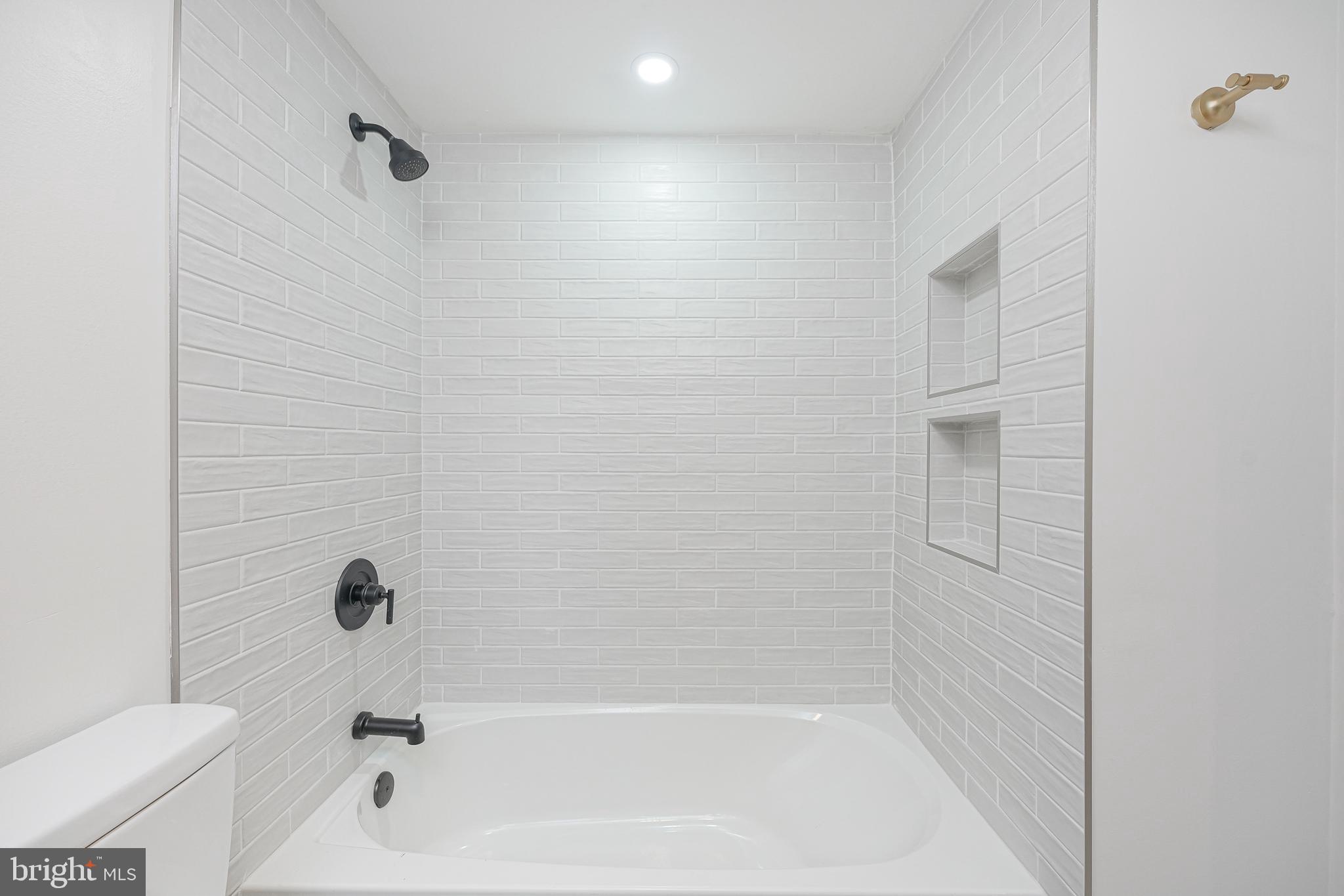 933 Dudley Street Philadelphia, PA 19148 - Photo 28 of 35