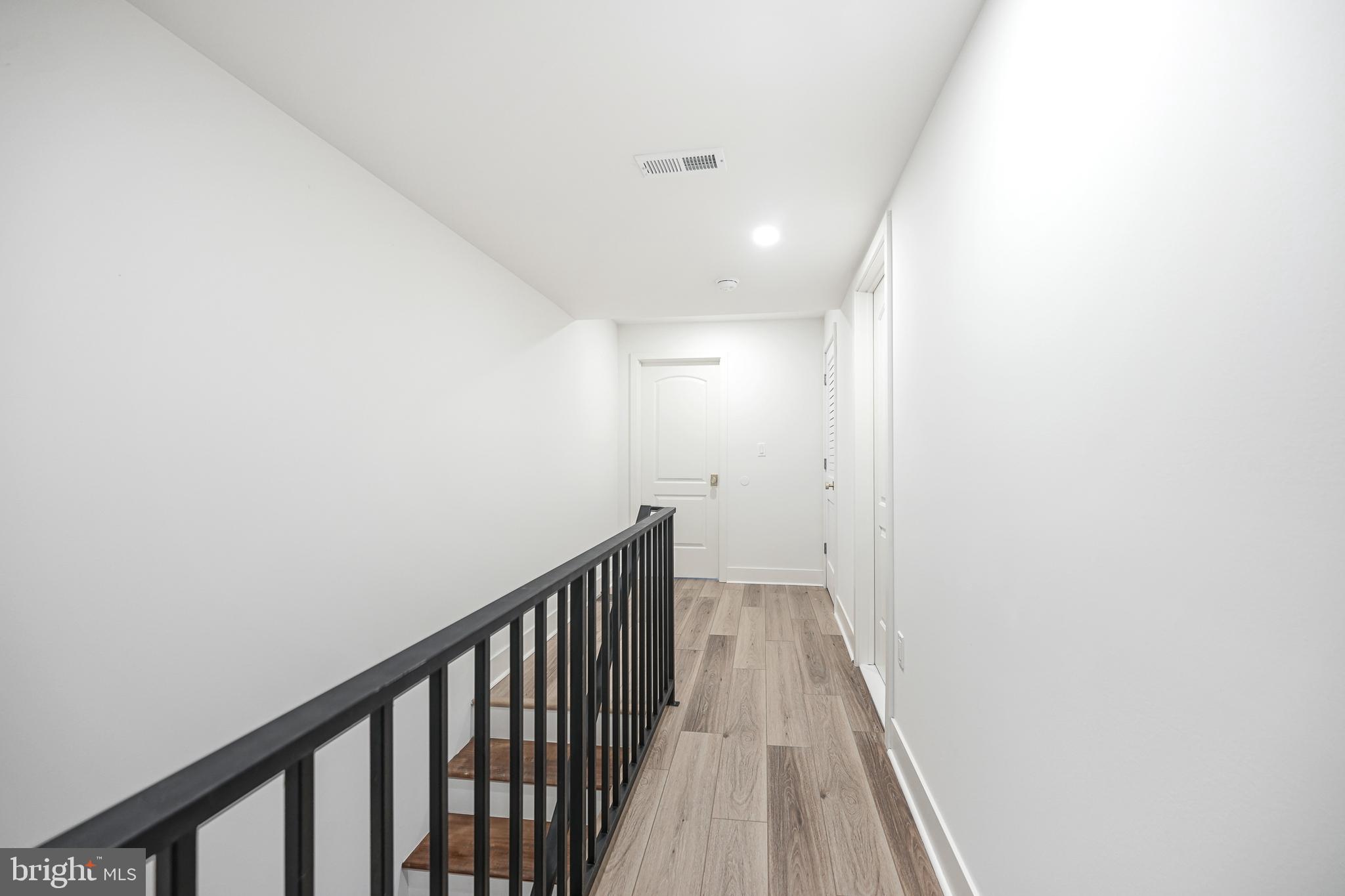 933 Dudley Street Philadelphia, PA 19148 - Photo 35 of 35