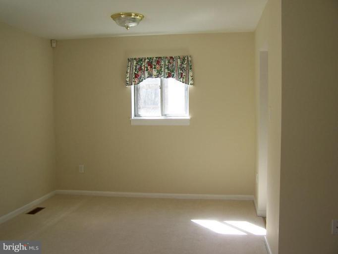 13206 Dauphine Street Silver Spring, MD 20906 - Photo 2 of 12 Dining Room