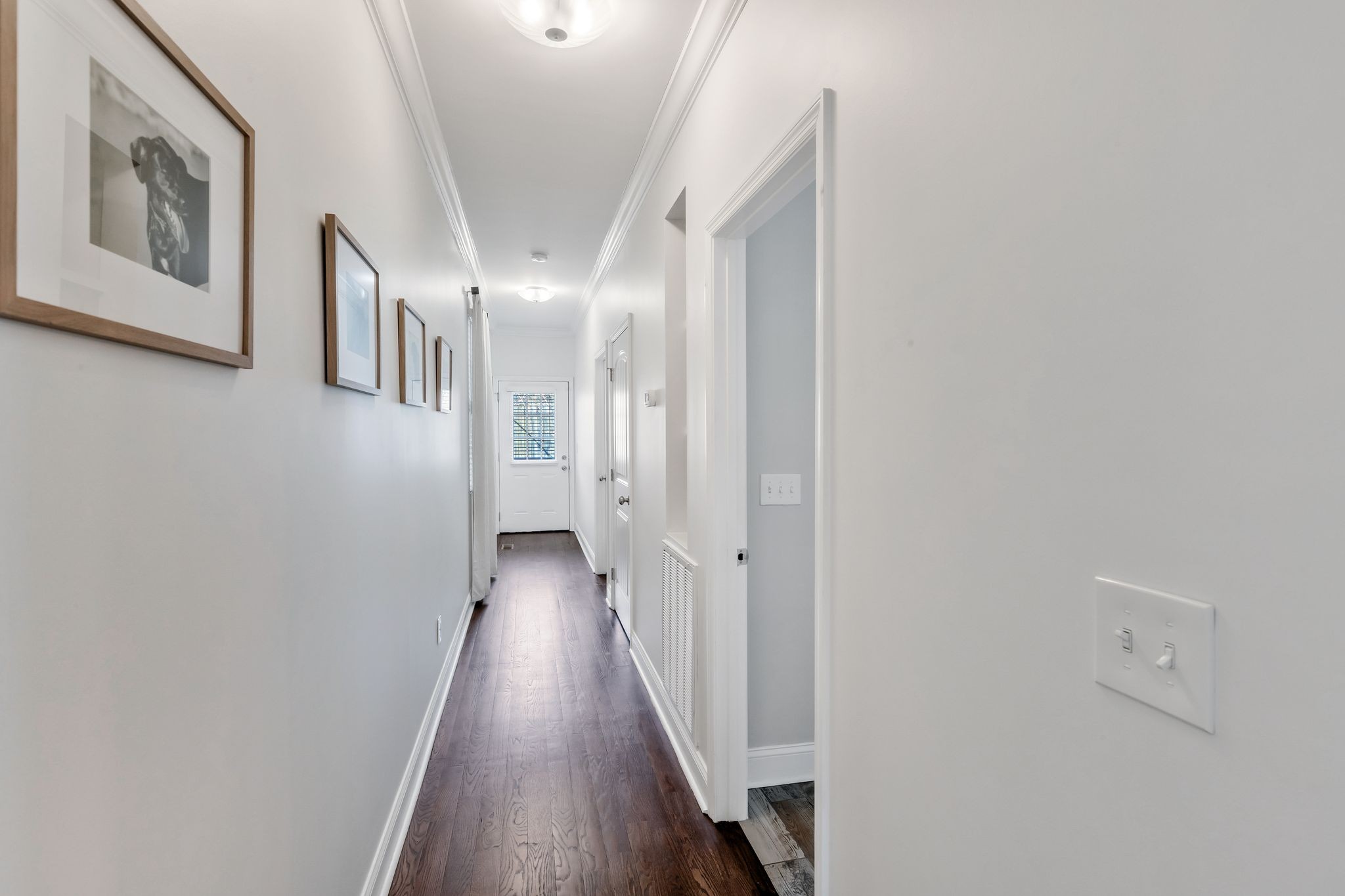 175 B Rural Avenue Nashville, TN 37209 - Photo 11 of 26 a view of a hallway with windows