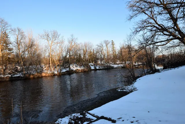 $165,000 | 602 Main Avenue North, Roseau, MN 56751