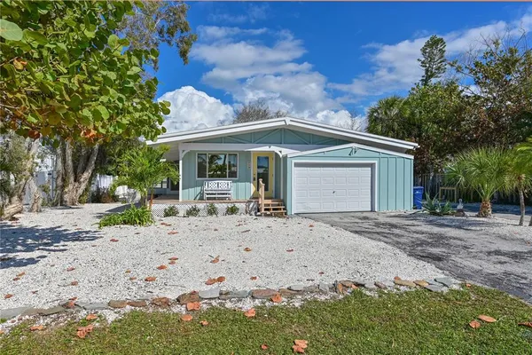 $1,325,000 | 216 Gladiolus Street, Anna Maria, FL 34216
