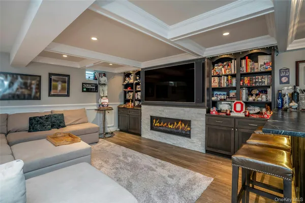$1,200,000 | 69 Thomas Avenue, Bethpage, NY 11714