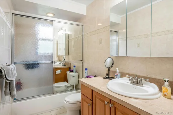 $1,200,000 | 69 Thomas Avenue, Bethpage, NY 11714