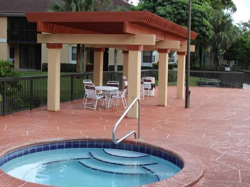 5701 Riverside Drive, Unit 302 Coral Springs, FL 33067 - Photo 8 of 20 Photo 8