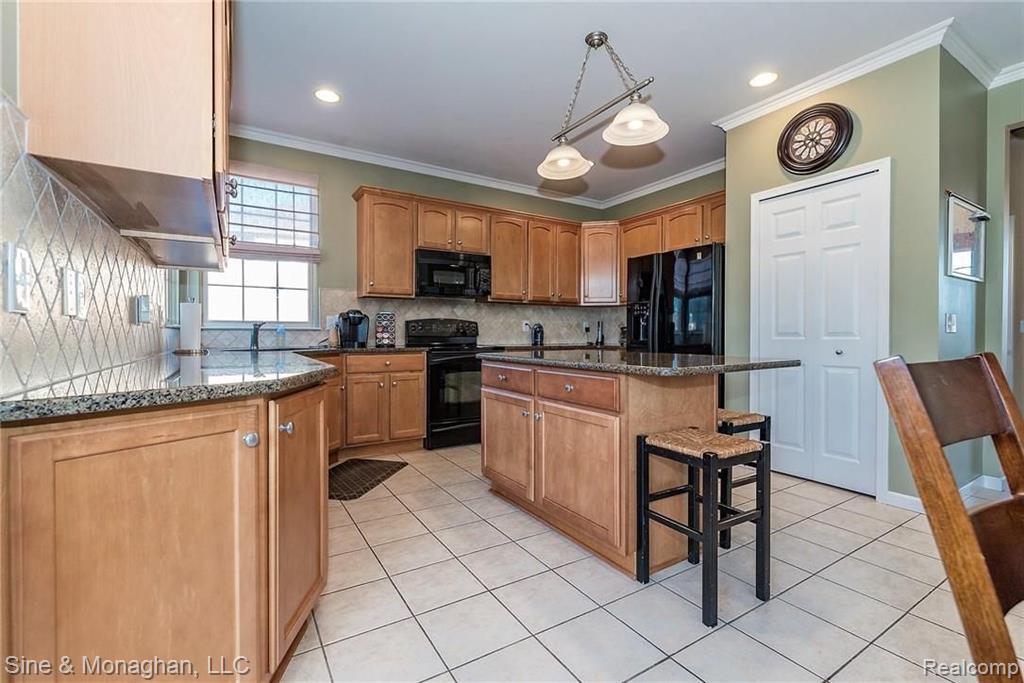 3120 Villanova Circle Rochester Hills, MI 48307 - Photo 10 of 29