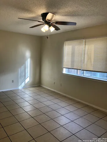 $1,400 | 10130 Pebblestone, San Antonio, TX 78250