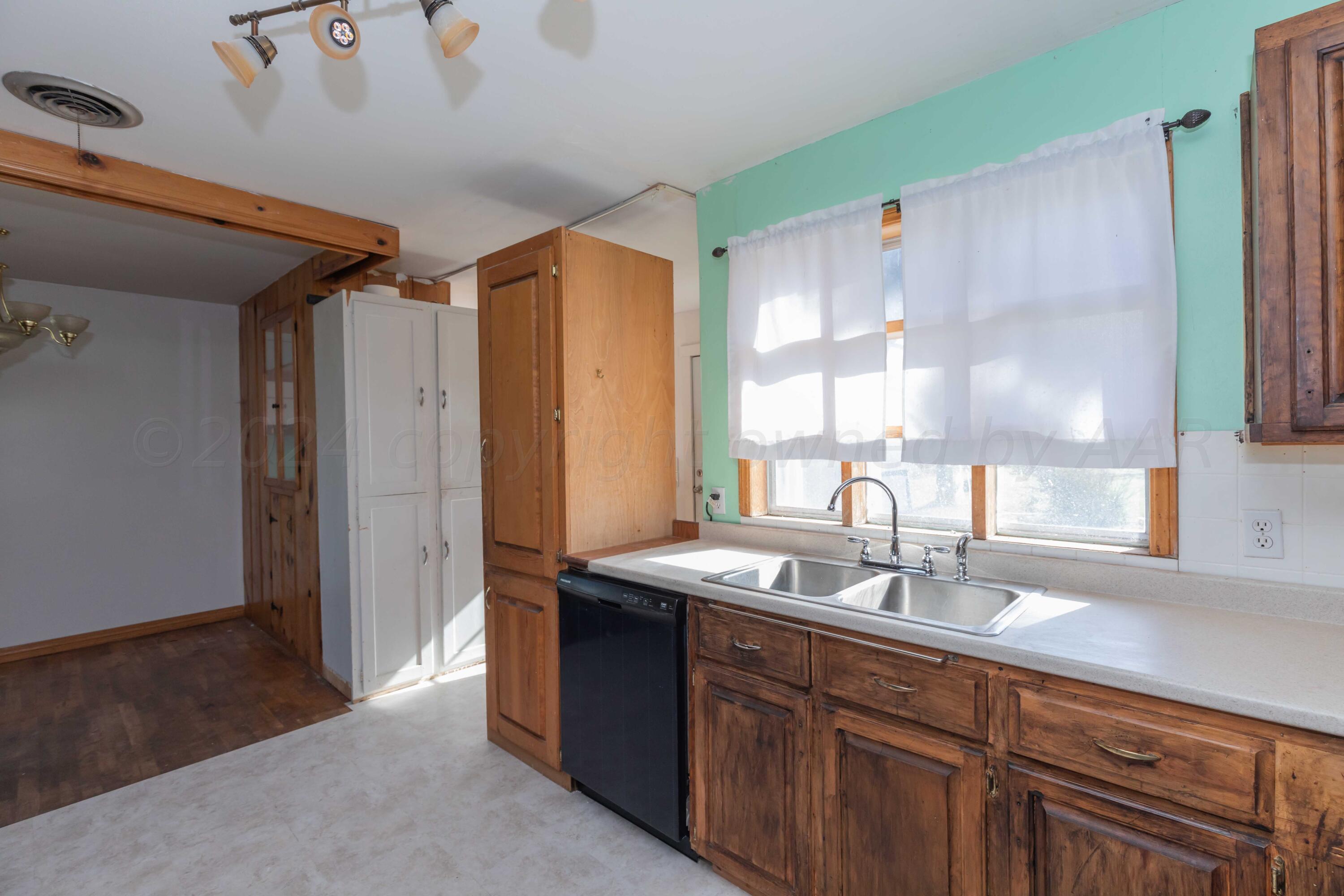 25501 Adkisson Road Umbarger, TX 79015 - Photo 12 of 34 KITCHEN VIEW 4