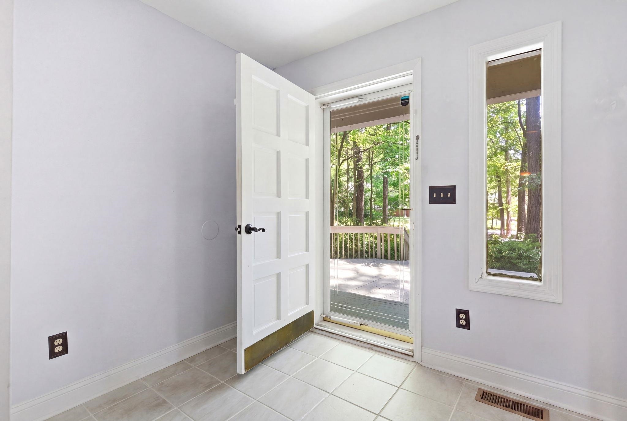 927 Little Creek Road Myrtle Beach, SC 29572 - Photo 4 of 26 Gallery Image 4