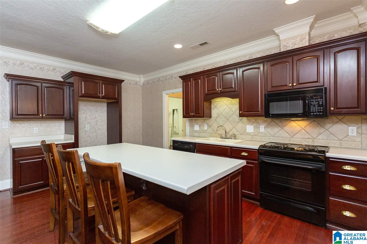 925 Bridle Path Odenville, AL 35120 - Photo 8 of 33