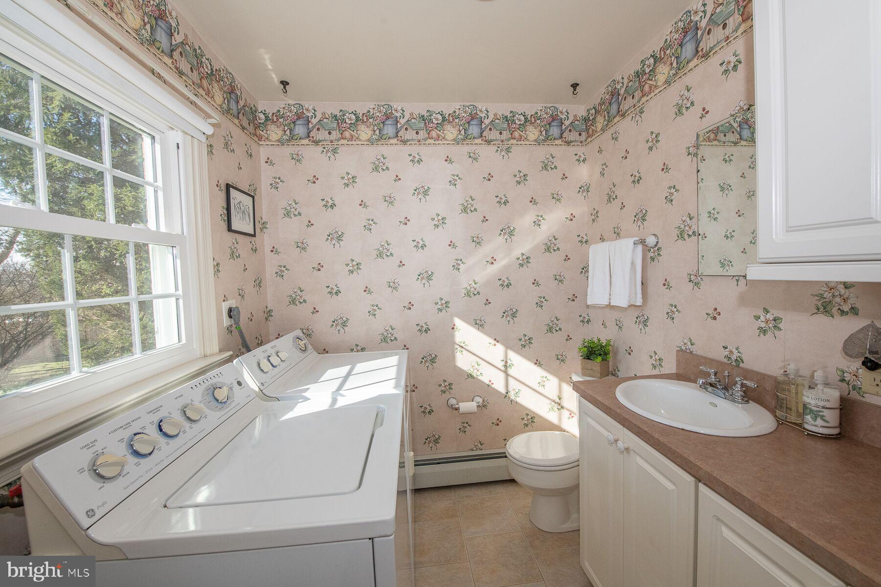 319 Dundee Place Devon, PA 19333 - Photo 17 of 39