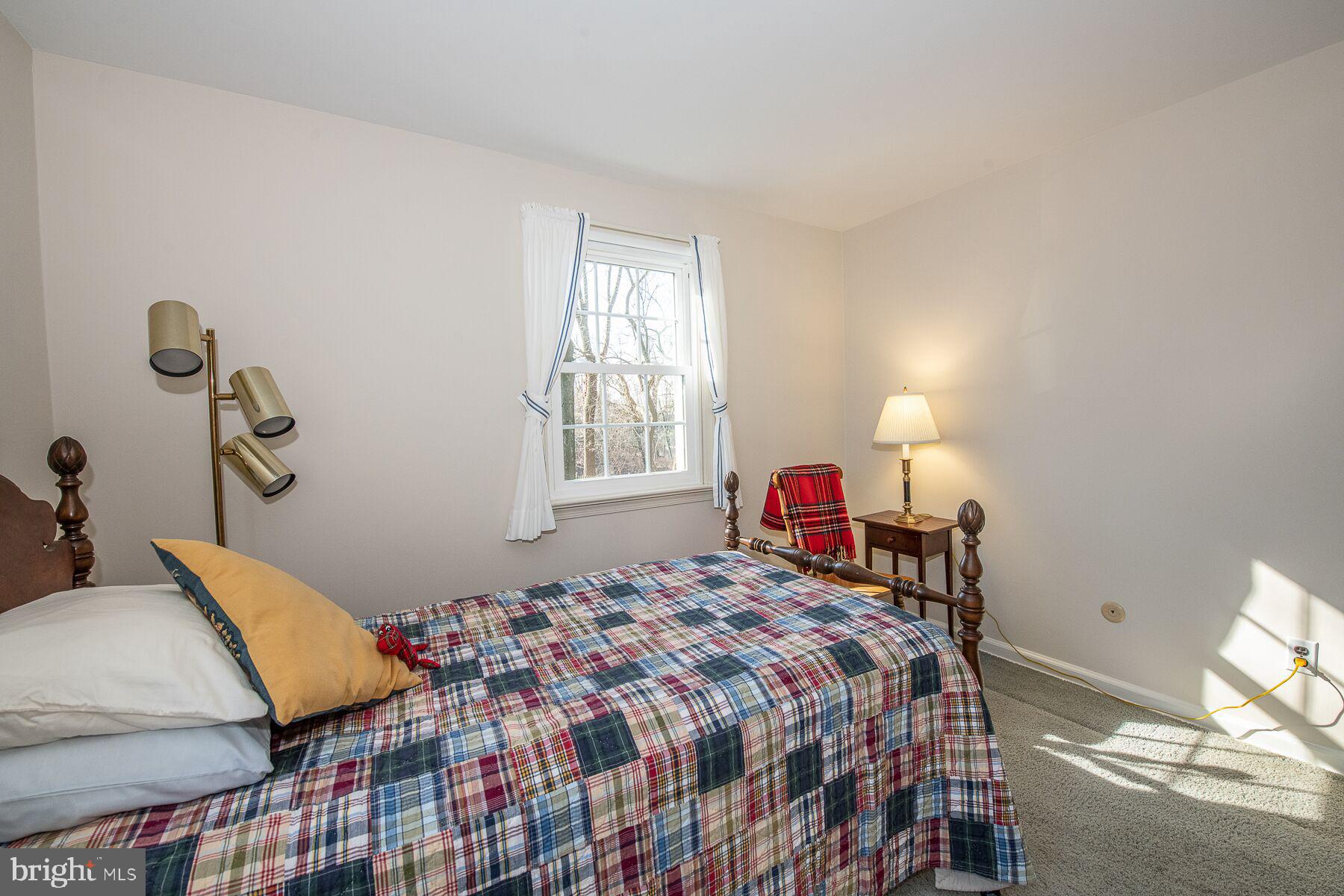 319 Dundee Place Devon, PA 19333 - Photo 25 of 39 Third Bedroom