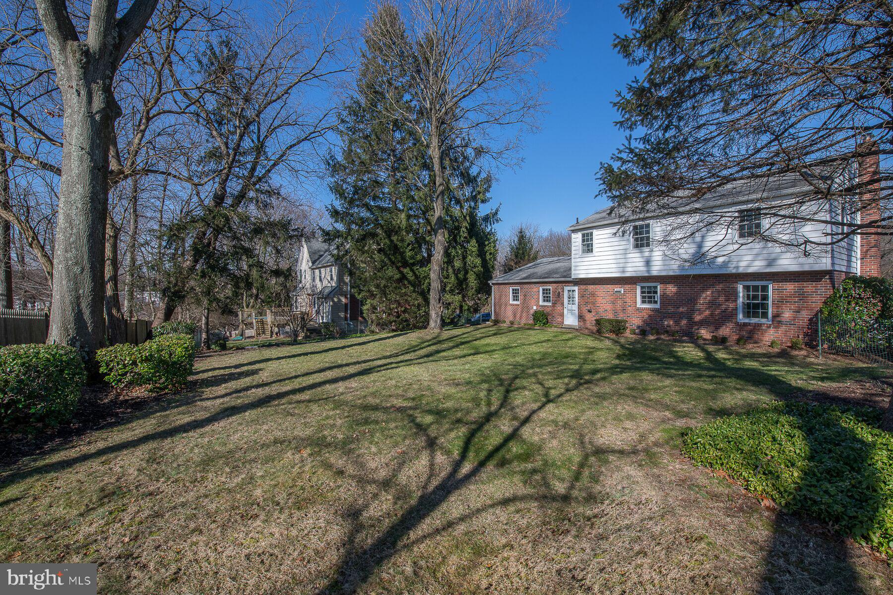 319 Dundee Place Devon, PA 19333 - Photo 38 of 39 Backyard