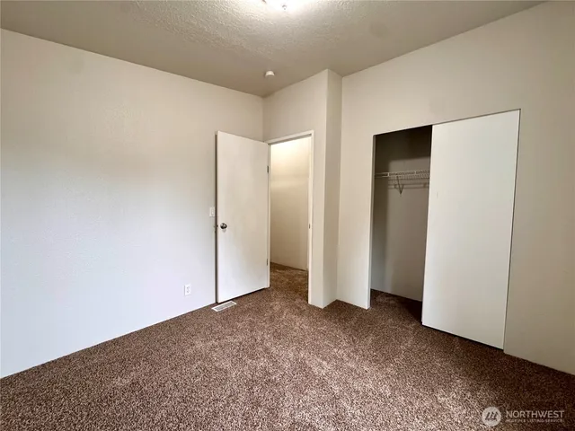 $299,999 | 21 West Freedom Lane, Shelton, WA 98584