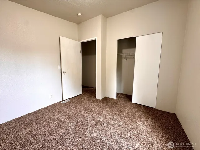 $299,999 | 21 West Freedom Lane, Shelton, WA 98584