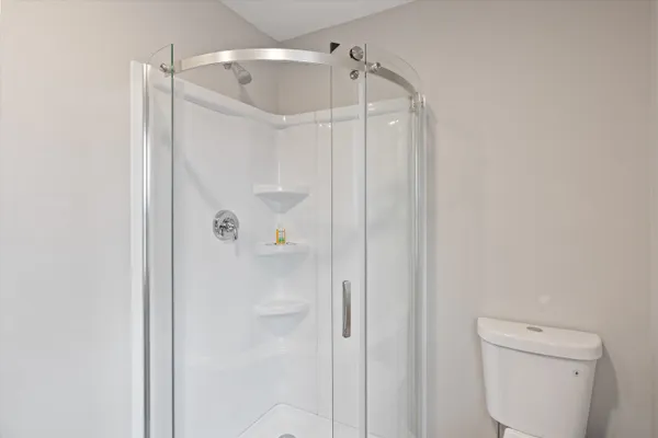 $4,995 | 4 Geneva Street, Manchester, NH 03102