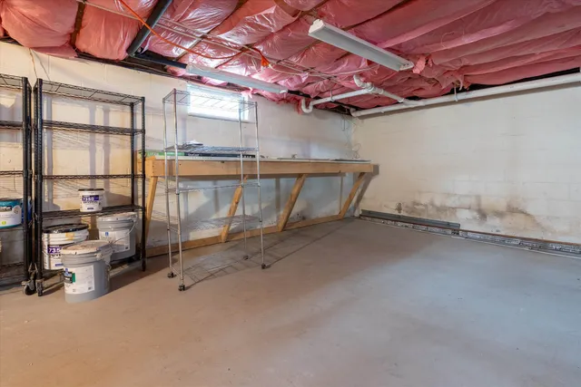 $4,995 | 4 Geneva Street, Manchester, NH 03102