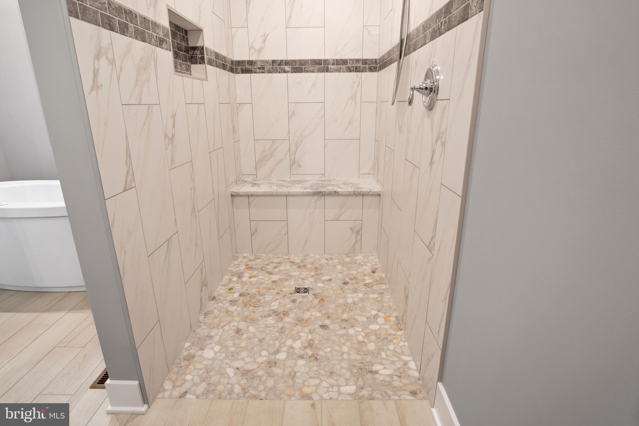 35 Warren Trail Fairfield, PA 17320 - Photo 34 of 67 a bathroom with a shower and a tub