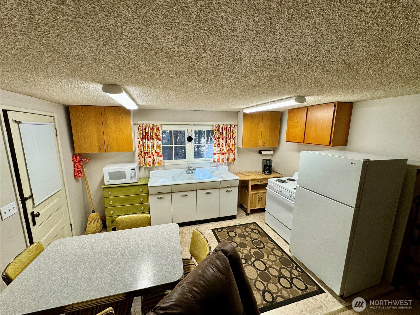 511 Old River Road, Unit 18 Naches, WA 98937 - Photo 14 of 26 Gallery Image 14