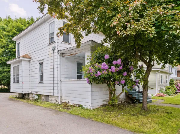 $125,000 | 40 Jackson Avenue, Endicott, NY 13760