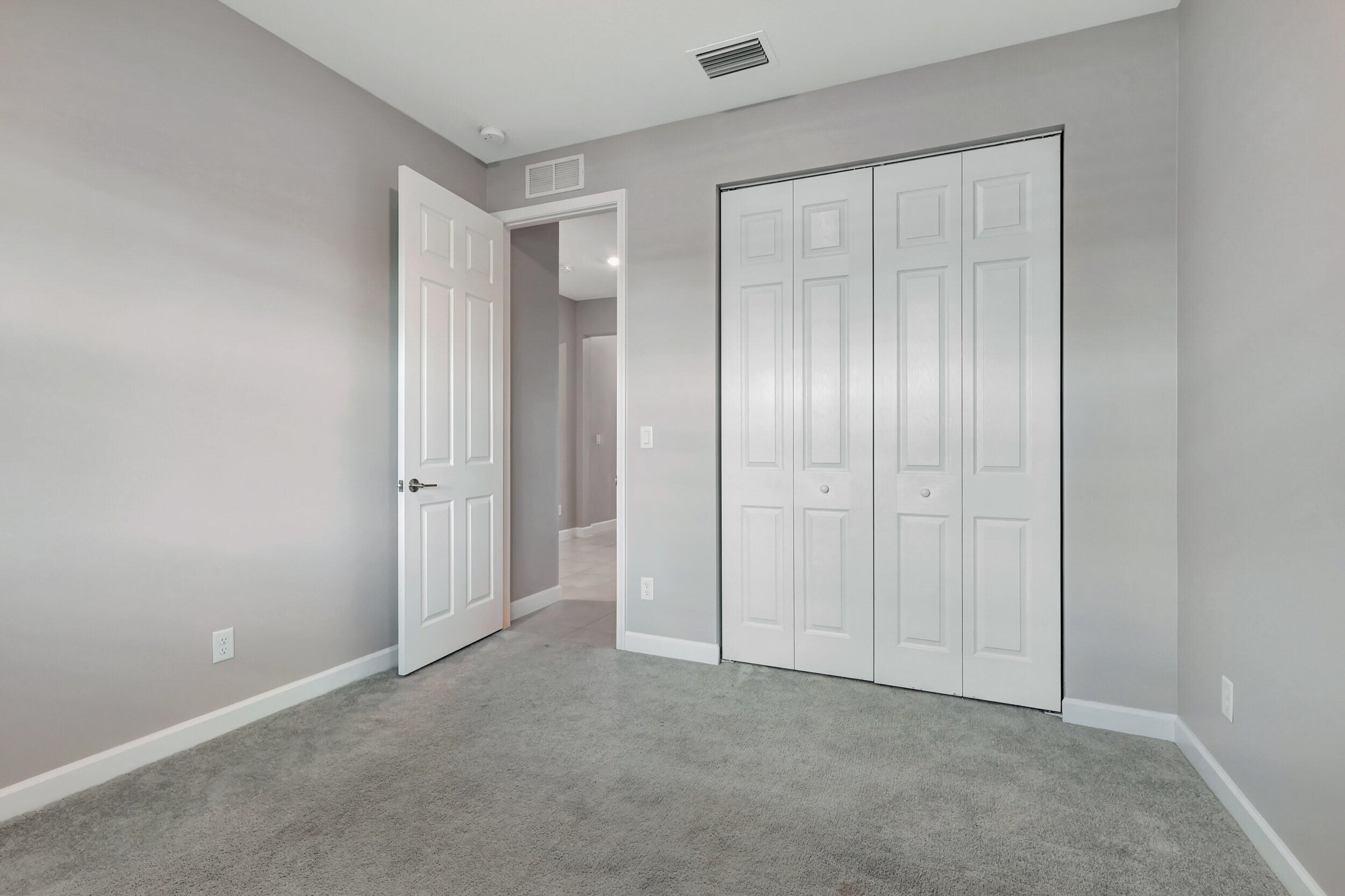 1206 Arrowhead Point Road Loxahatchee, FL 33470 - Photo 12 of 53 1206Arrowhead_31